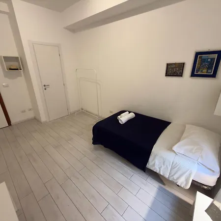 Spacious Comfortable - Via Migiurtinia Apartament