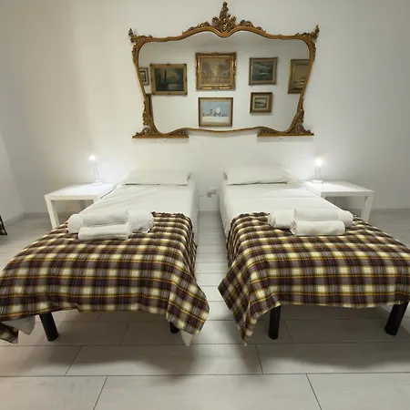 Spacious Comfortable - Via Migiurtinia Apartament Rzym
