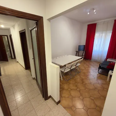 Spacious Comfortable - Via Migiurtinia Apartment