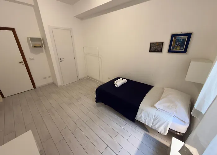 Spacious Comfortable - Via Migiurtinia Appartement