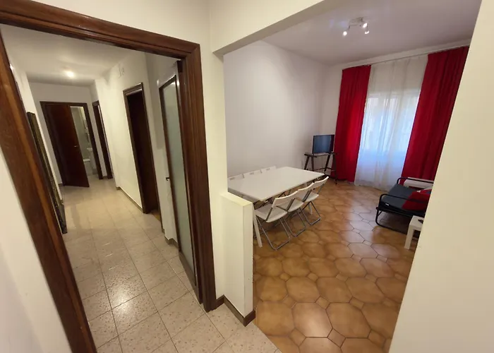 Spacious Comfortable - Via Migiurtinia Appartement